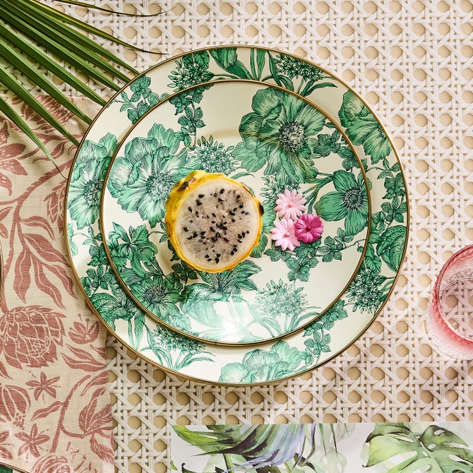 Emerald English Garden Charger/Plate image number 5