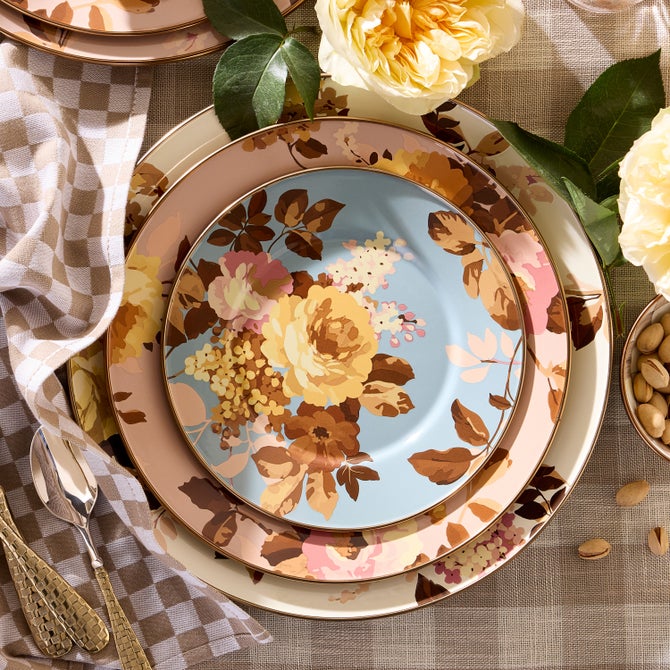 Wild Rose White Charger/Plate image number 9