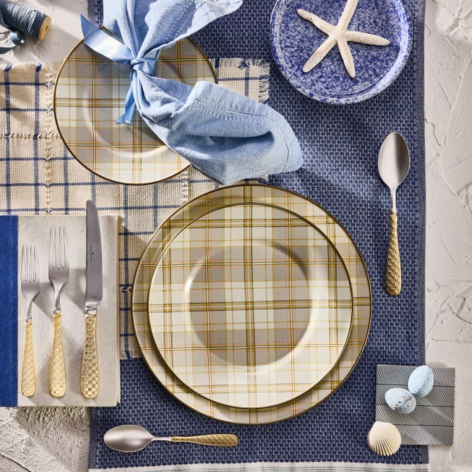 Tartan Latte Charger/Plate image number 4