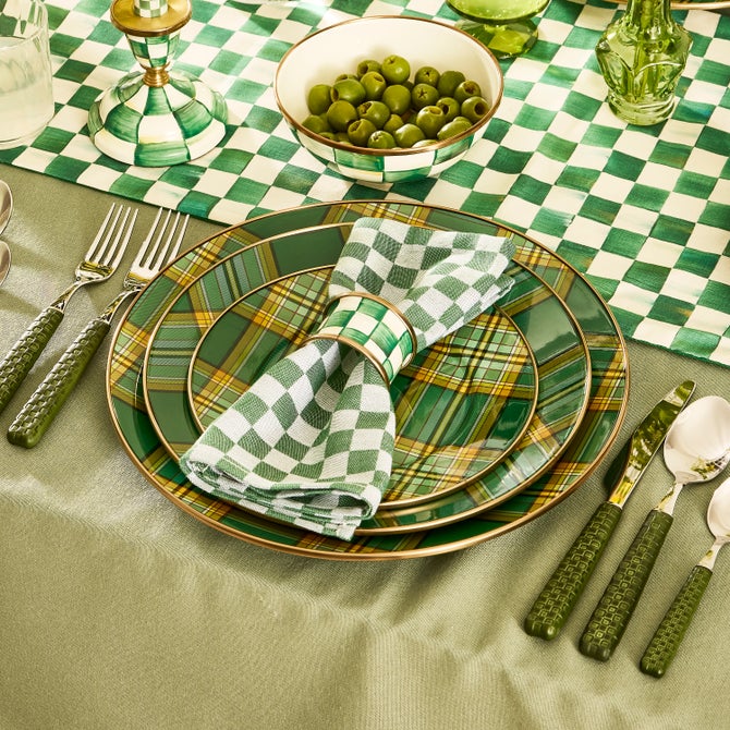 Tartan Green Charger Plate image number 2