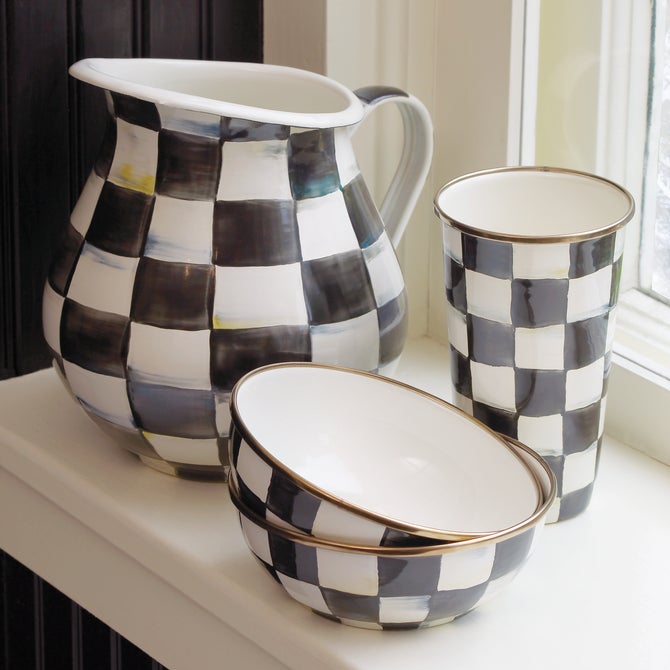 Courtly Check Everyday Bowl image number 10