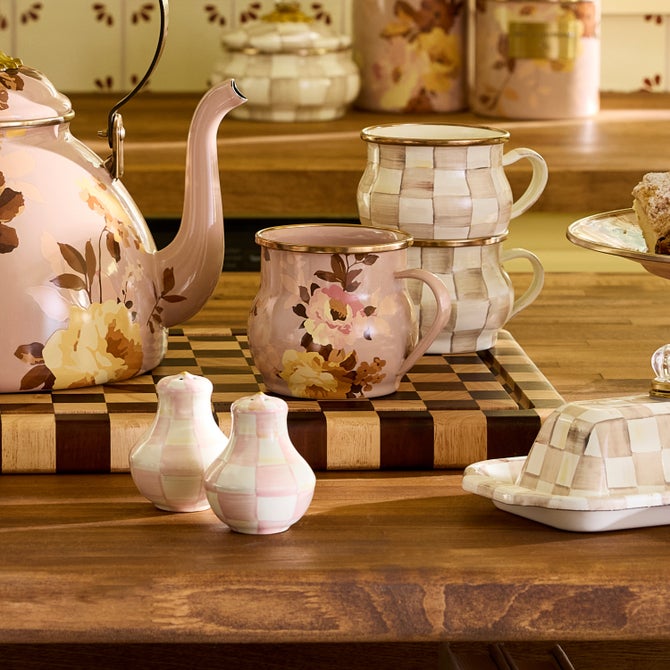 Wild Rose Mauve Mug image number 1