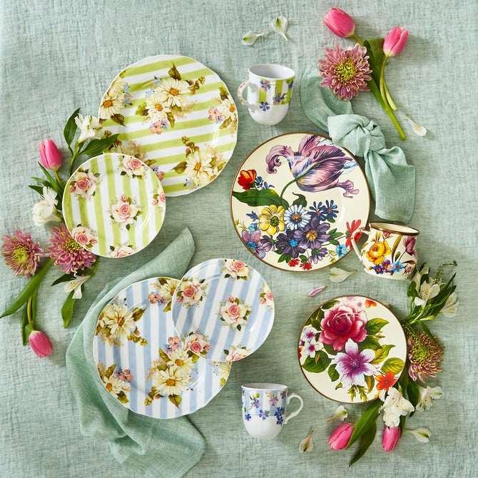 White Flower Market Mug image number 2