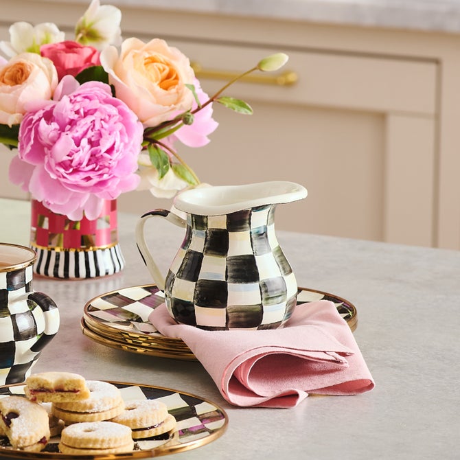 Courtly Check Creamer image number 7