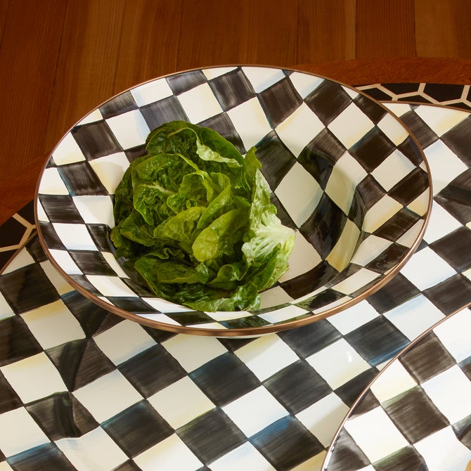 Courtly Check Serving Bowl image number 2