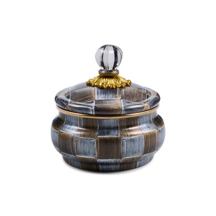 Sophisticheck Squashed Pot