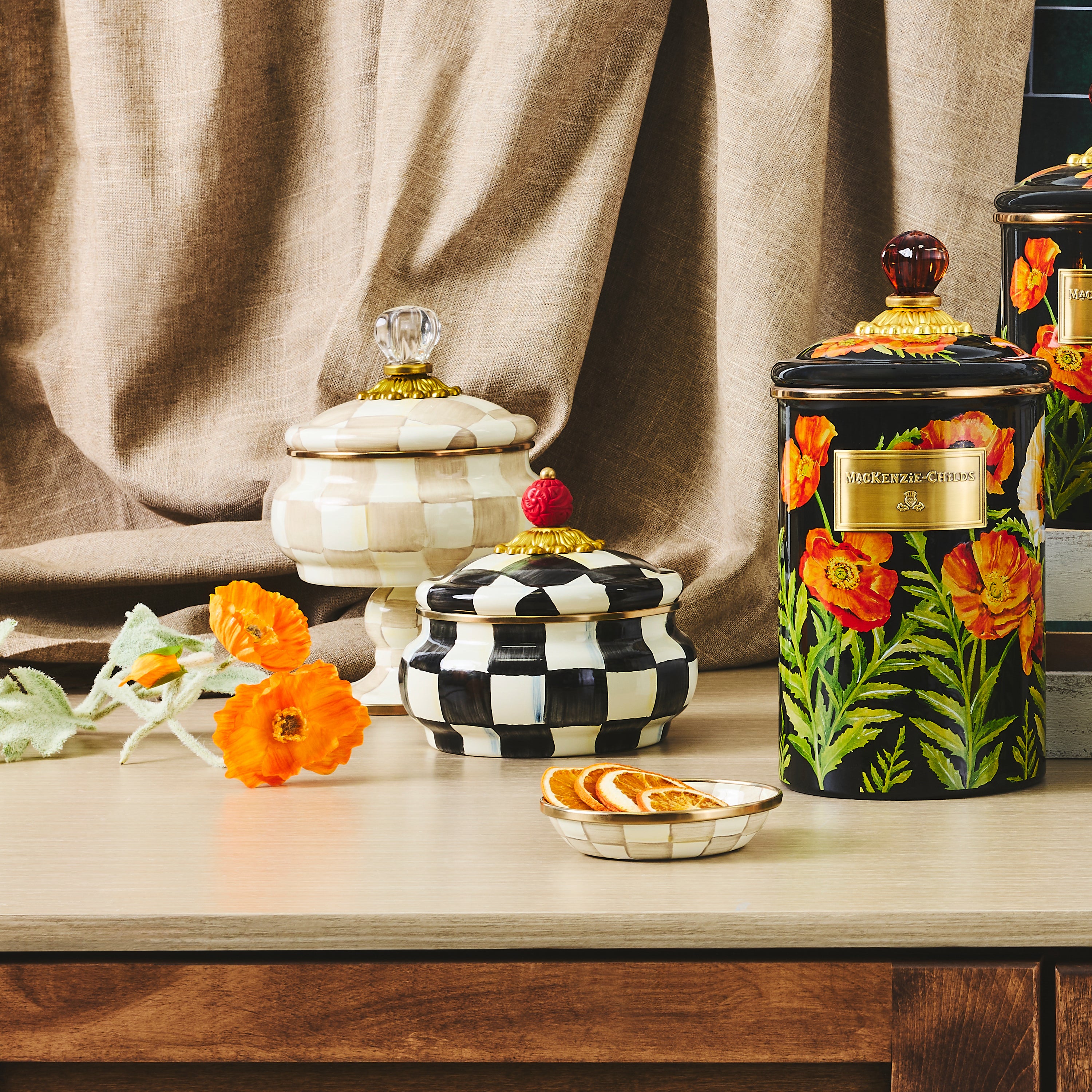 MacKenzie-Childs | Courtly Check Squashed Pot