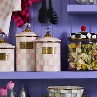 Rosy Check Medium Canister