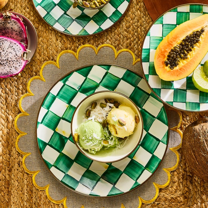 Emerald Check Dinner Plate image number 2