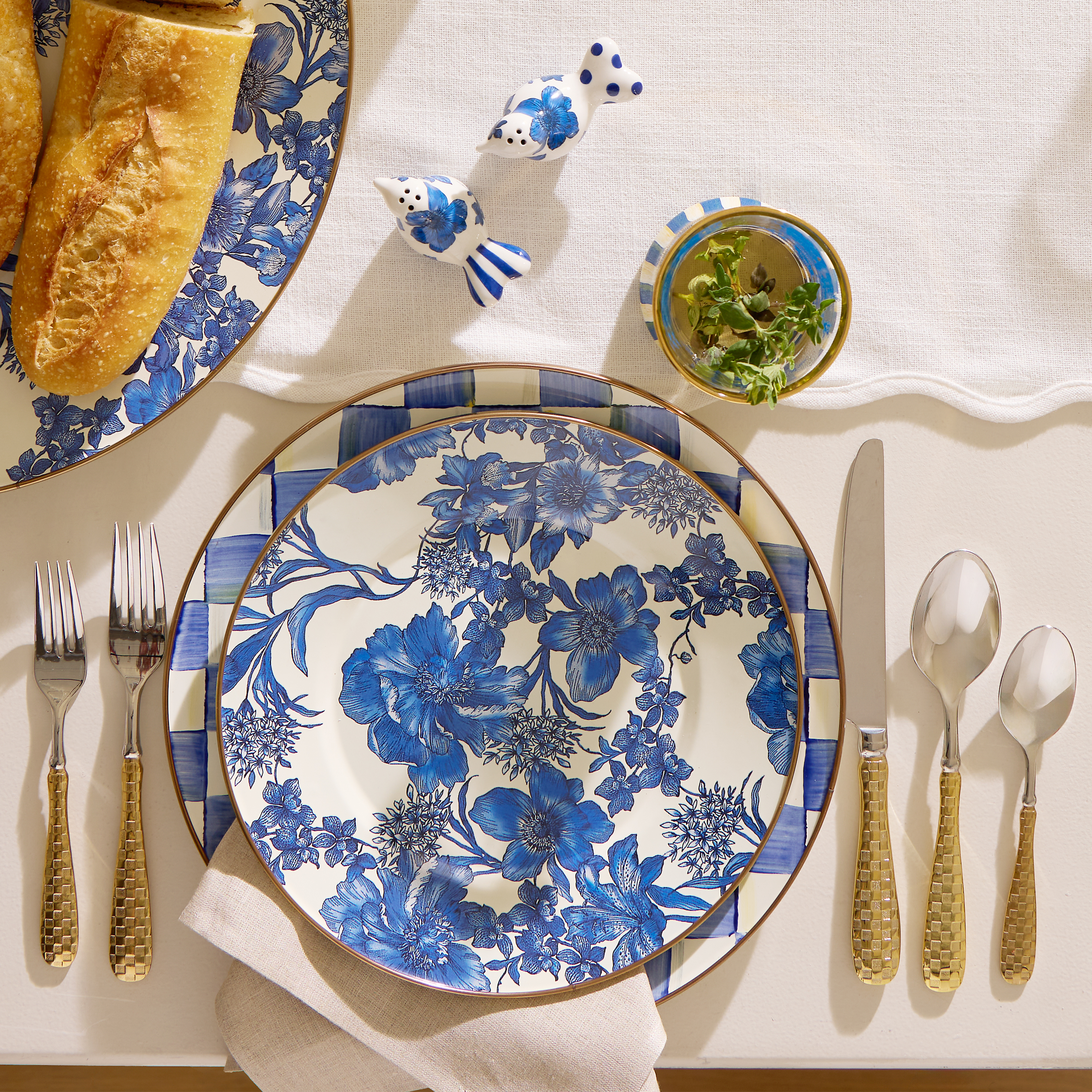 MacKenzie-Childs | Royal English Garden Enamel Dinner Plate, Set of 4