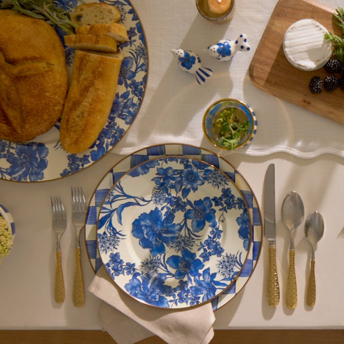 Royal English Garden Enamel Dinner Plate image number 1