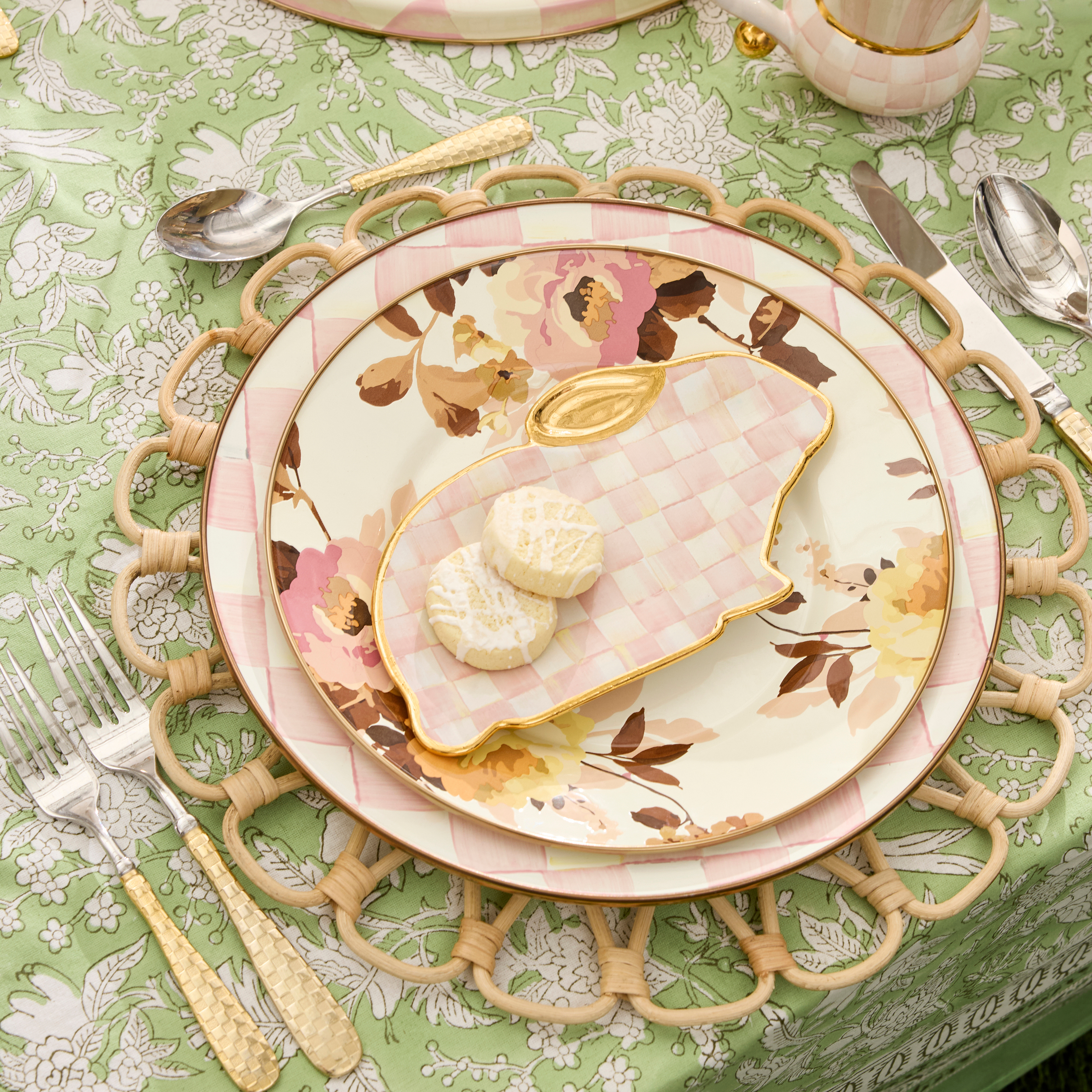 MacKenzie-Childs | Wild Rose White Dinner Plate