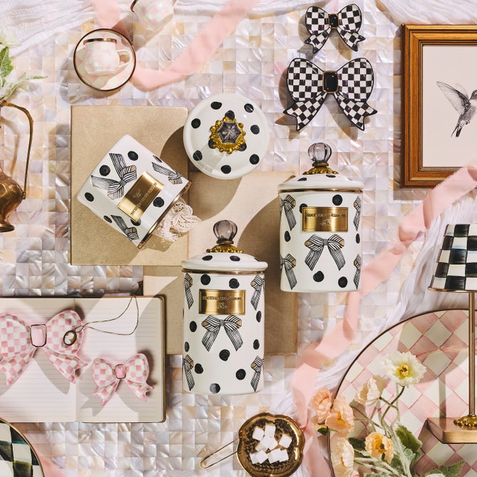 Pretty As a Bow Canisters, Set of 3 image number 3