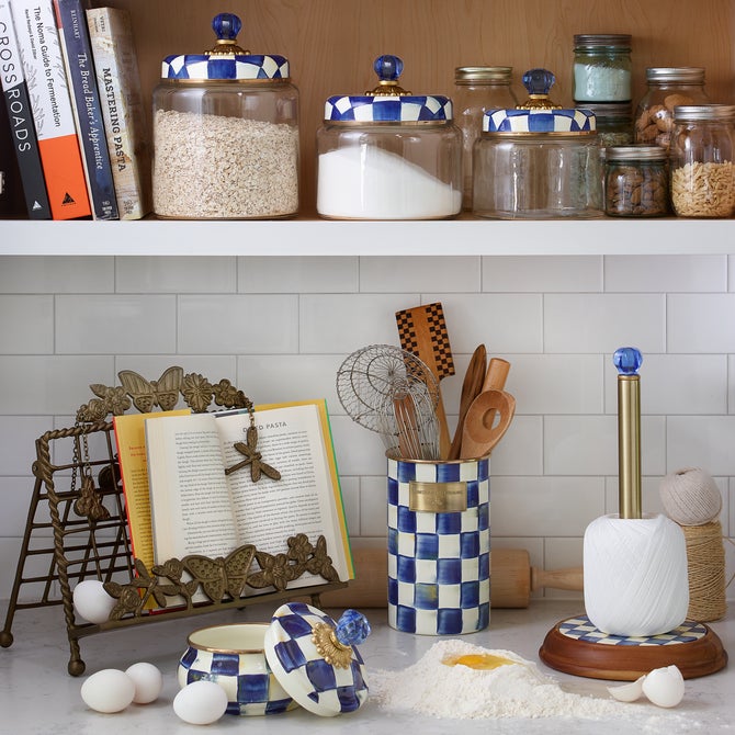 Royal Check Wood Paper Towel Holder image number 5