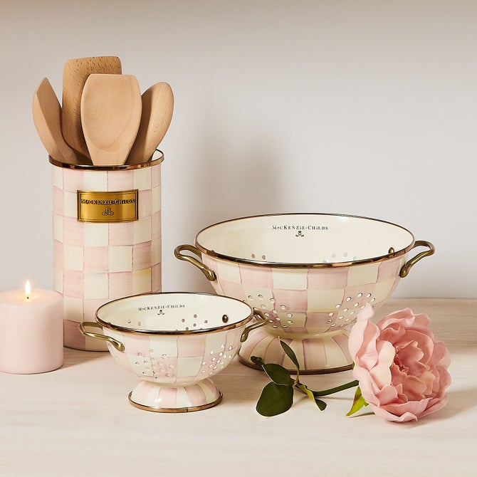 Rosy Check Colanders, Set of 2 image number 1
