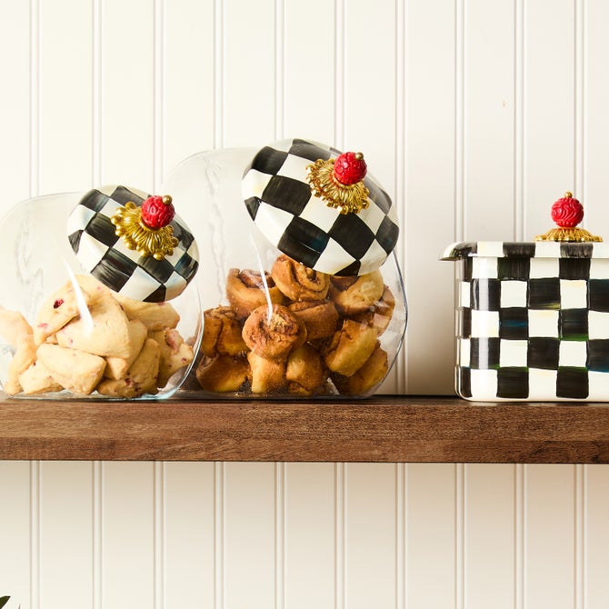 Cookie Jar with Courtly Check Lid image number 7
