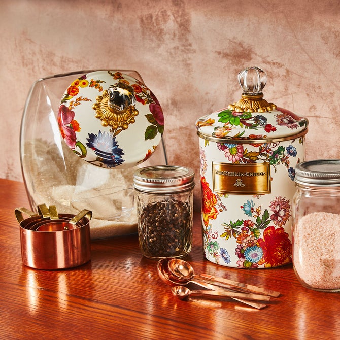 Cookie Jar with White Flower Market Lid image number 3