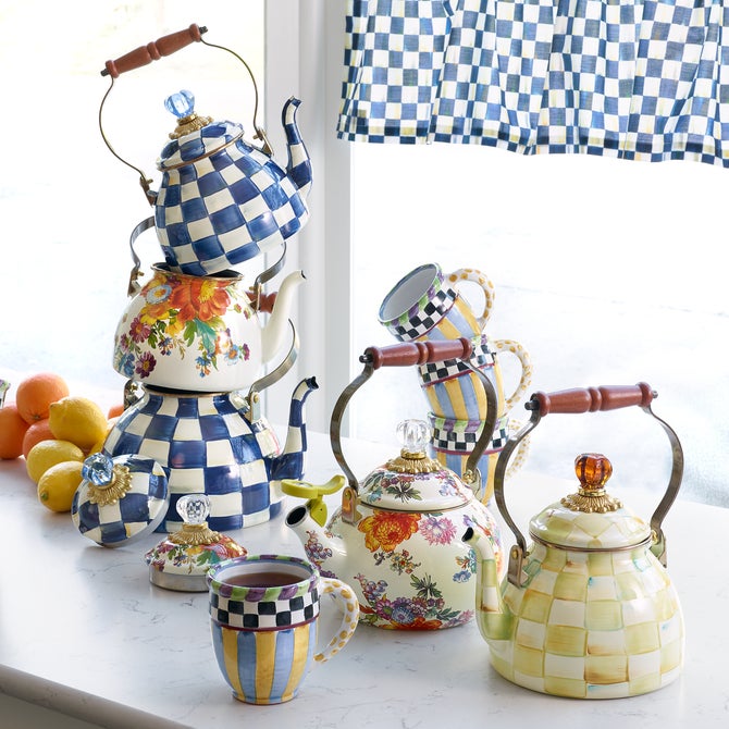 Royal Check 3 Quart Tea Kettle image number 2