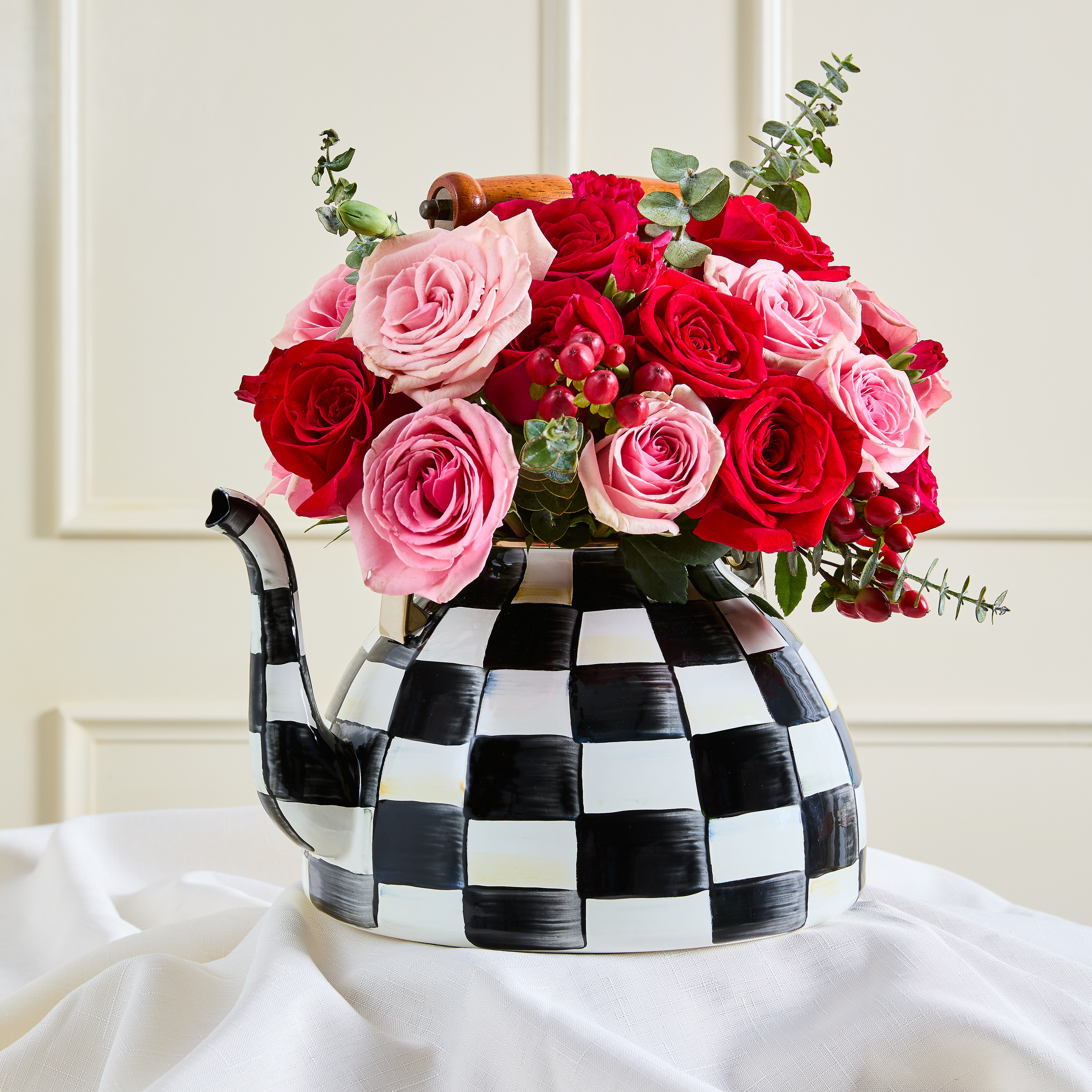 MacKenzie-Childs | Courtly Check 3 Quart Tea Kettle