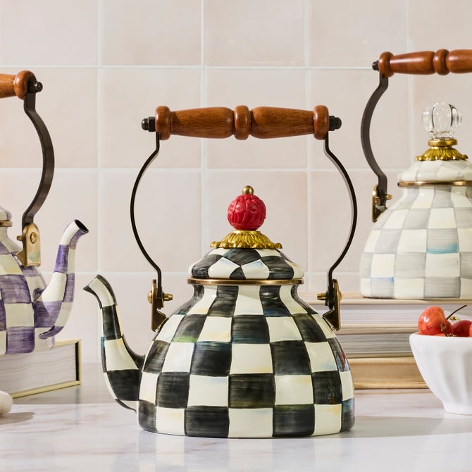 Courtly Check 1 Quart Tea Kettle image number 2