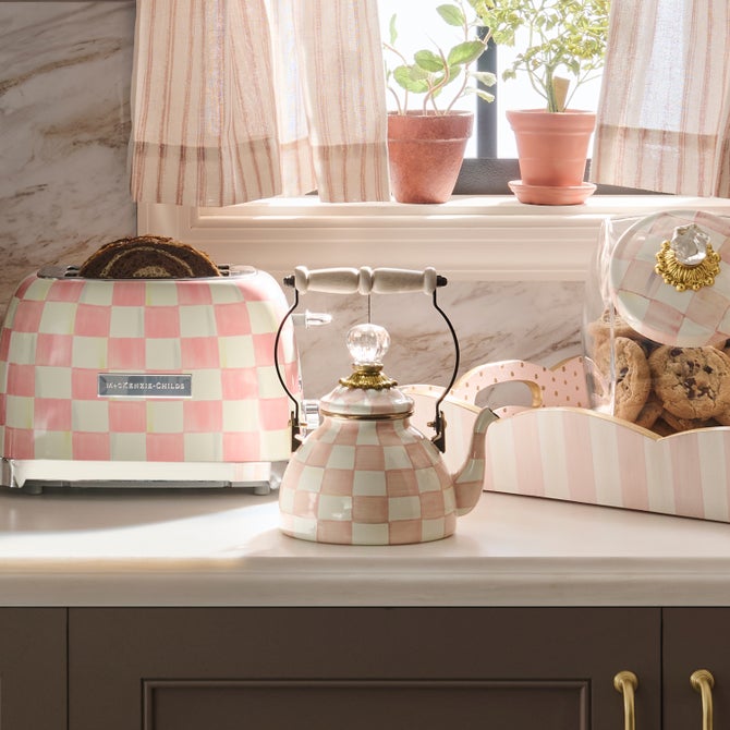 Rosy Check 1 Quart Tea Kettle image number 2