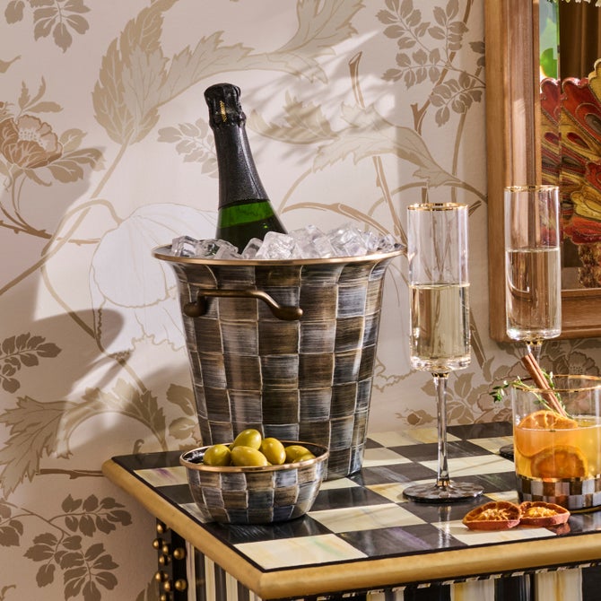 Sophisticheck Wine Cooler image number 1
