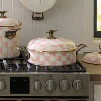 Rosy Check 5 Qt. Casserole
