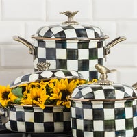 Courtly Check 7 Quart Stockpot