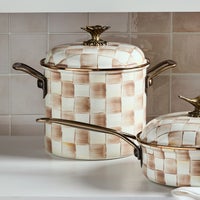 Mocha Check 7 Qt. Stockpot