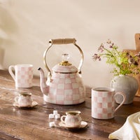 Rosy Check 2 Quart Kettle & Porcelain Mug Set