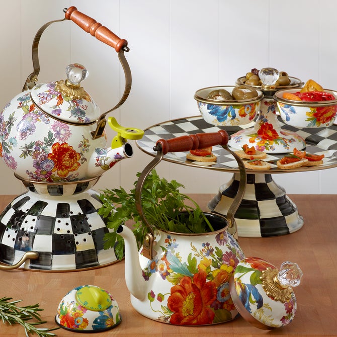 White Flower Market 2 Quart Tea Kettle image number 3