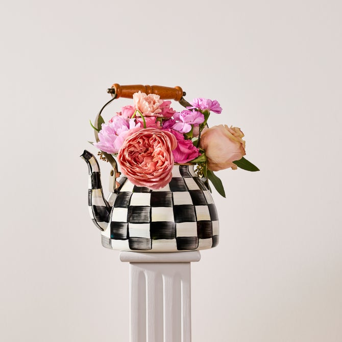 Courtly Check 2 Quart Tea Kettle image number 6