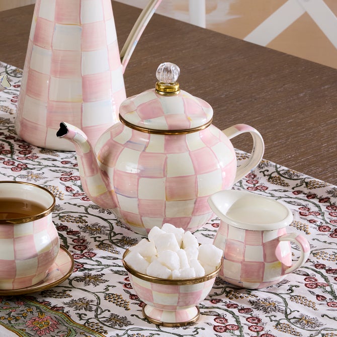 Rosy Check 4 Cup Teapot image number 1