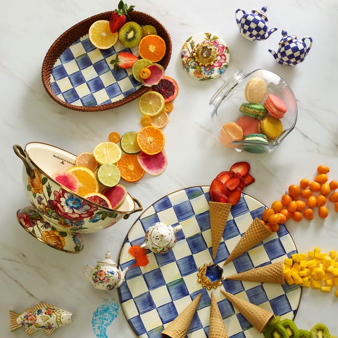 Royal Check Rattan & Enamel Small Serving Tray image number 1