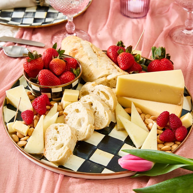 Courtly Check Round Tray image number 11