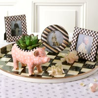 Courtly Check Round Tray