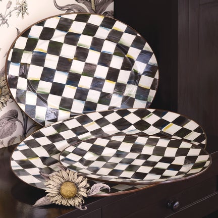 Courtly Check Medium Oval Platter