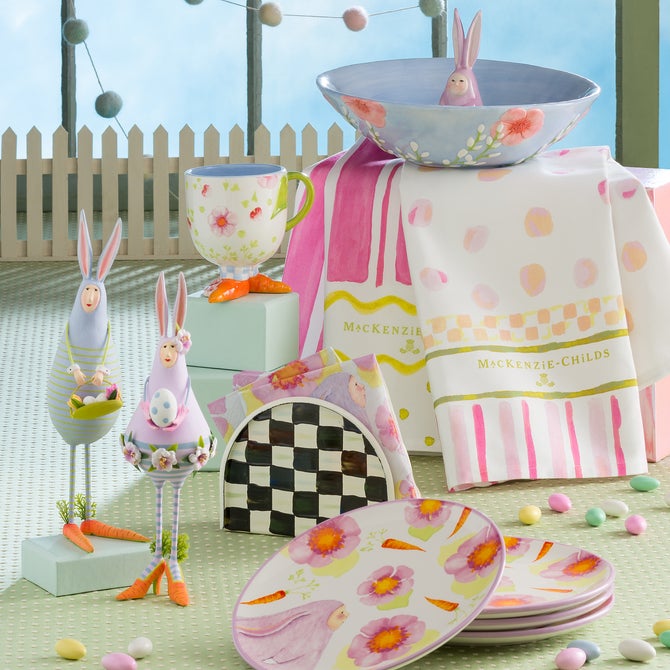 Courtly Check Napkin Holder image number 1