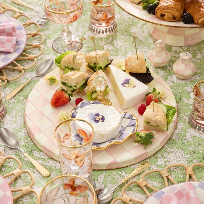 Rosy Check Cheese Course image number 1