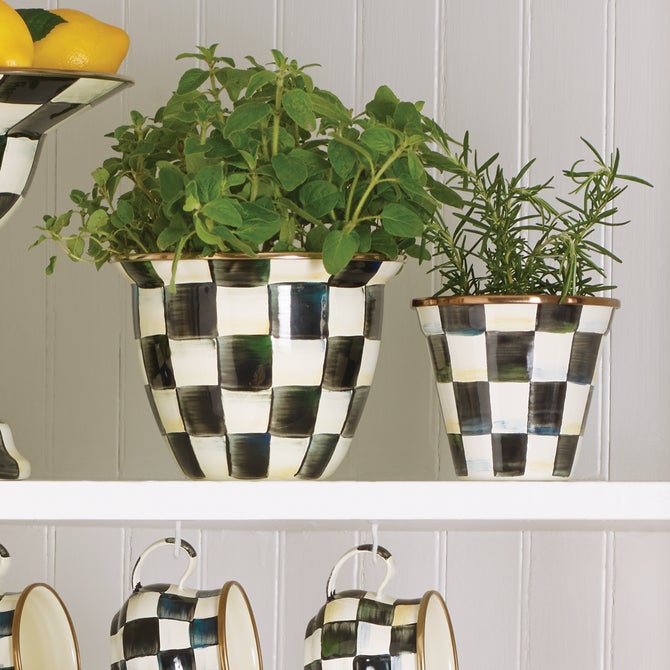 Courtly Check Large Flower Pot image number 9
