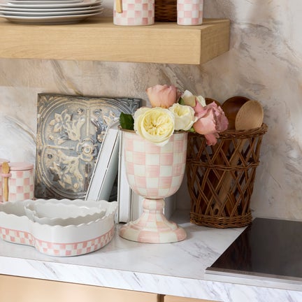 Rosy Check Pedestal Vase