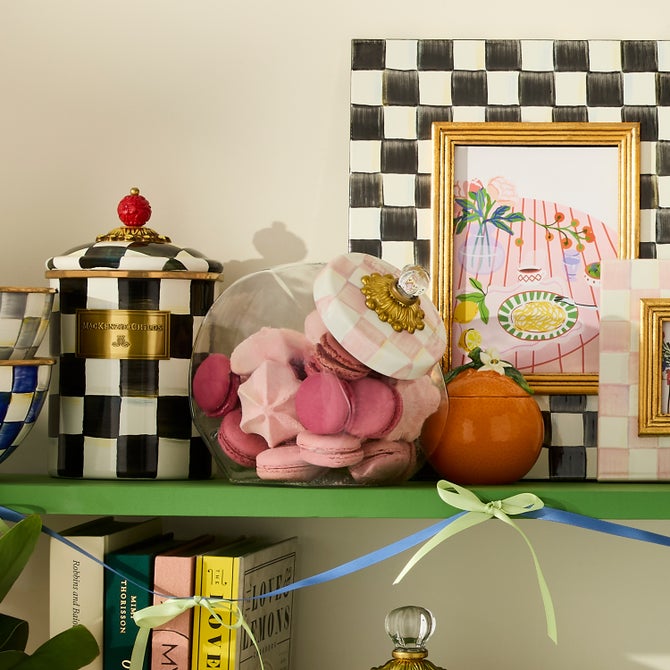 Sweets Jar with Rosy Check Enamel Lid image number 1