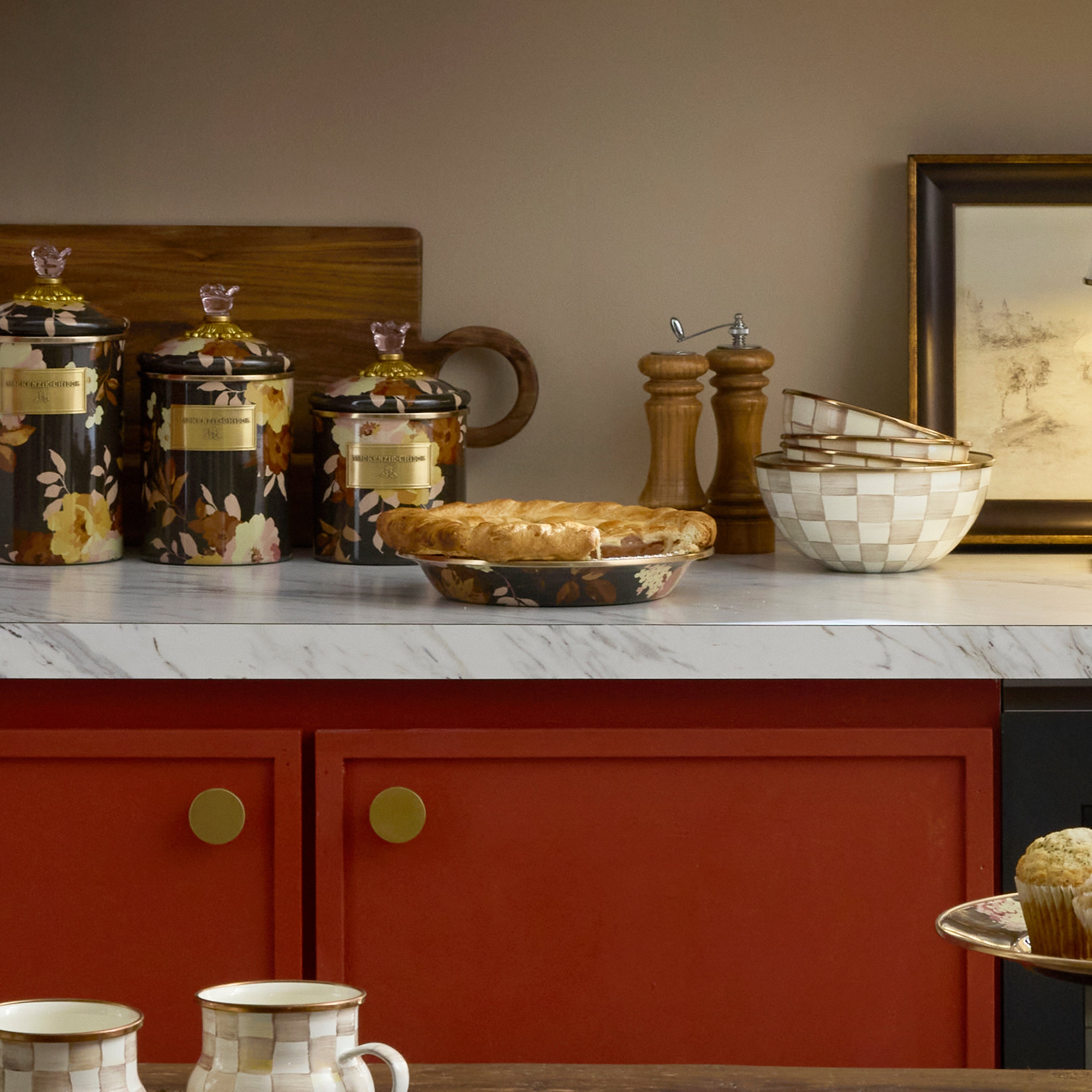 MacKenzie-Childs | Wild Rose Brown Pie Plate