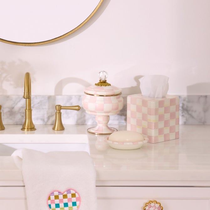 Rosy Check Curiosity Pot image number 1