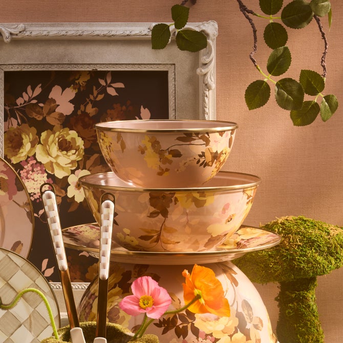 Wild Rose Mauve Small Everyday Bowl image number 3