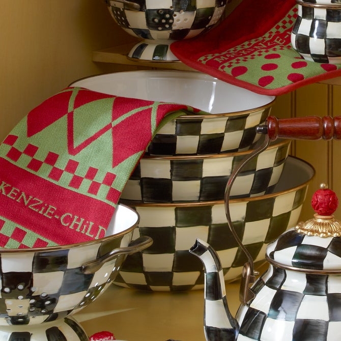 Courtly Check Medium Everyday Bowl image number 1