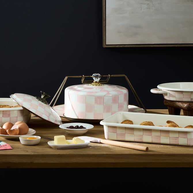 Rosy Check Cake Carrier image number 3