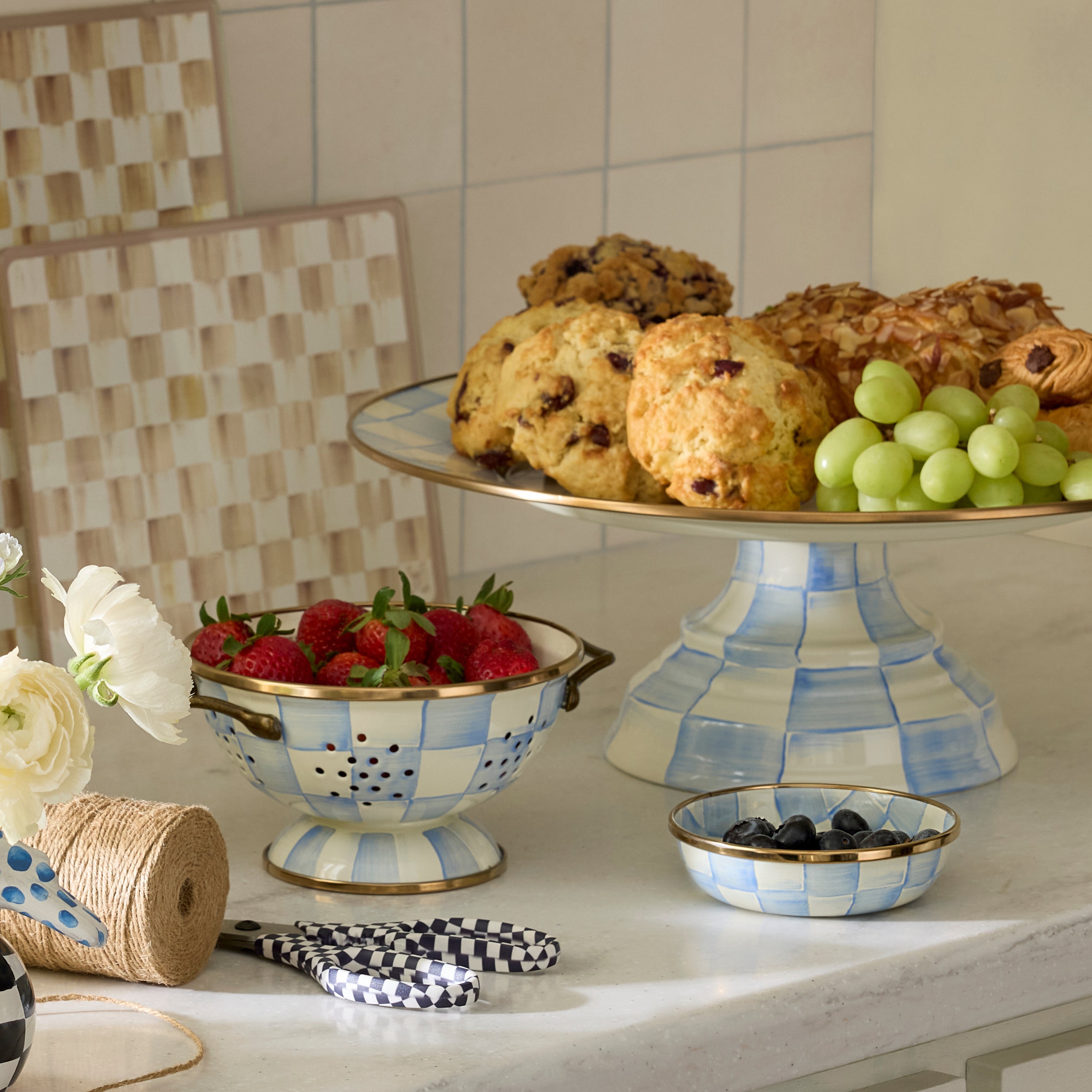 MacKenzie-Childs | Sky Check Large Pedestal Platter