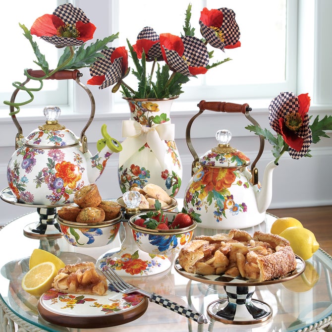 Courtly Check Mini Pedestal Platter image number 11