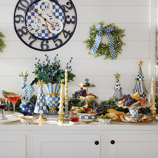 Royal Check Three Tier Sweet Stand image number 3